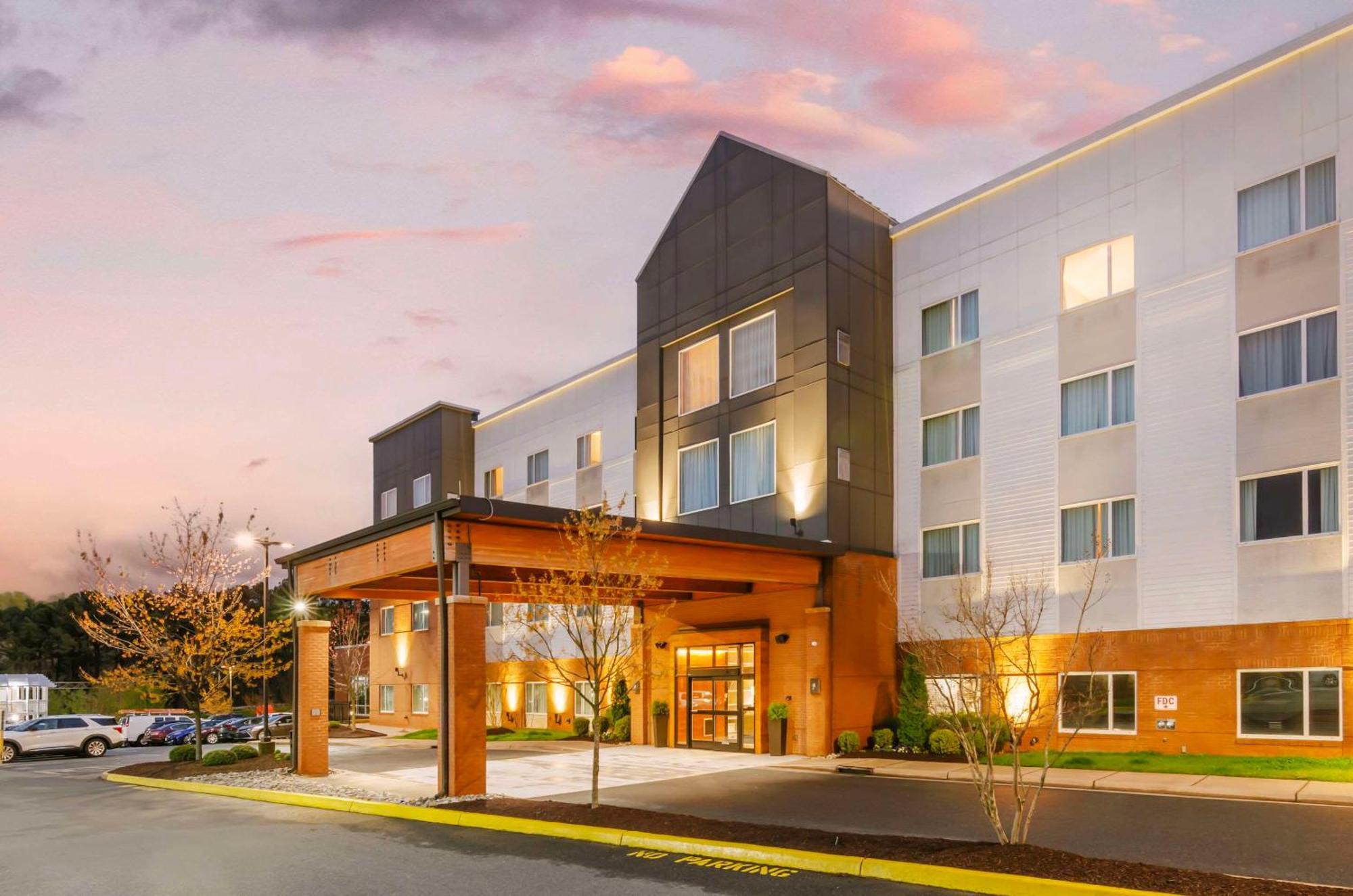 Country Inn & Suites By Radisson, Charlottesville-Uva, Va Eksteriør billede
